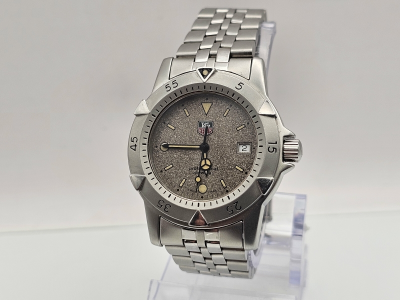 Tag Heuer Professional