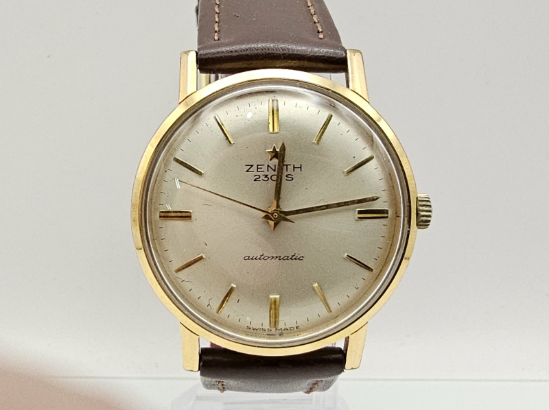 Zenith 230S Automatic rannekello