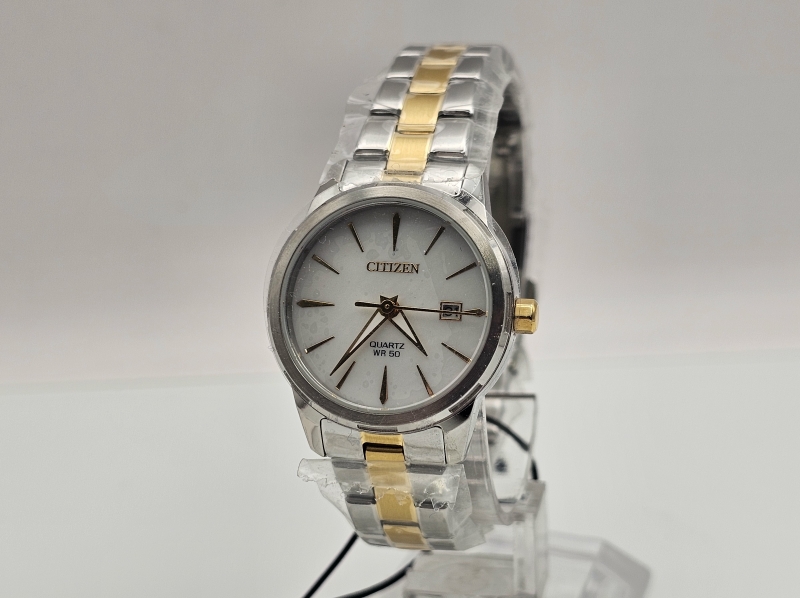 Citizen WR50 quartz