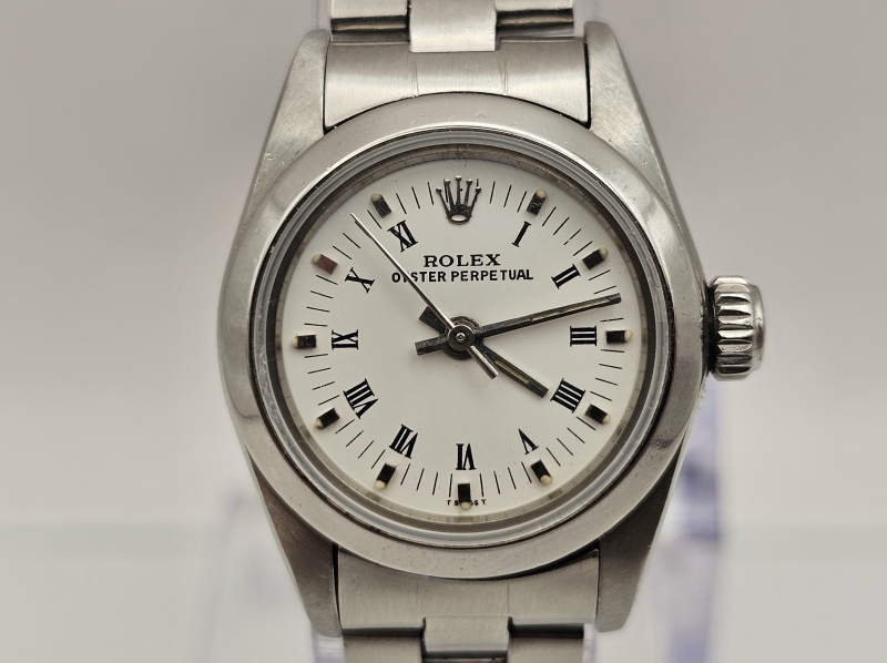 Rolex Oyster Perpetual rannekello. Ref. 67180, cal. 2130