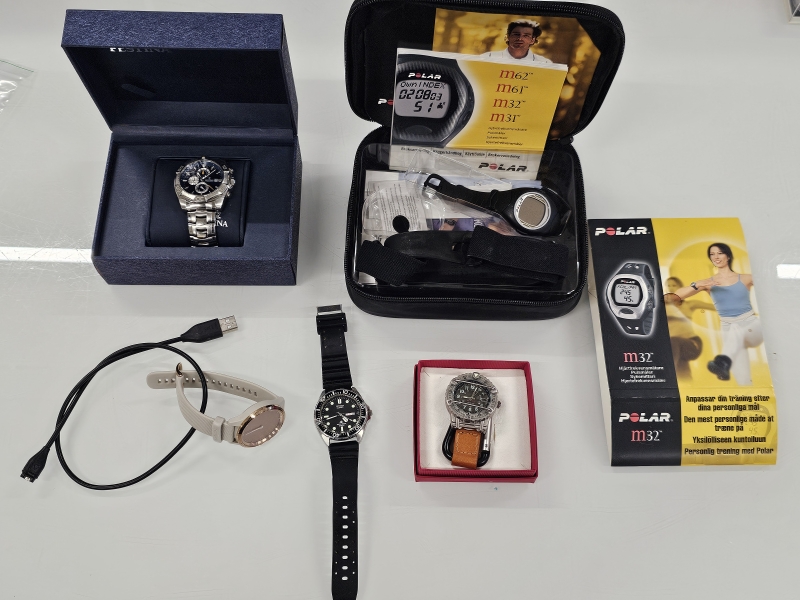Festina F16286 + Citizen Promaster rannekellot +klipsikello ja sykemittarit (Polar ja Garmin)