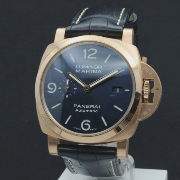 Panerai Luminor Marina 44 Goldtech™