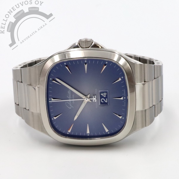 Glashütte Original Seventies Panorama Date