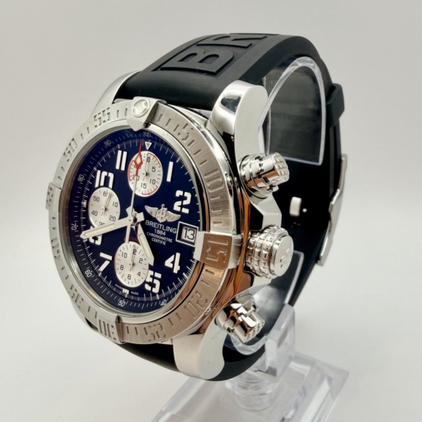 Breitling Avenger II Chronograph
