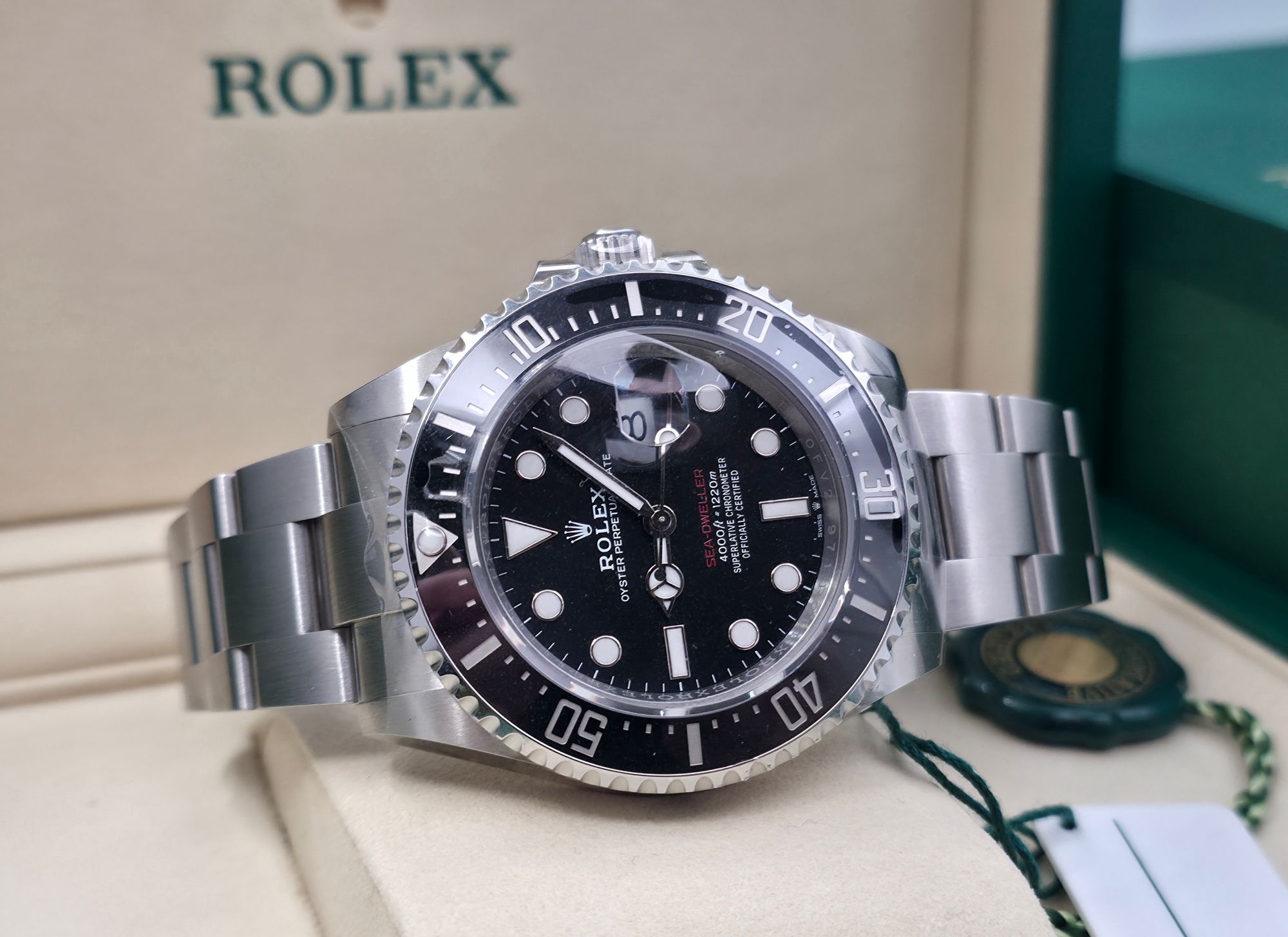 Rolex Sea-Dweller "Red" *Käyttämätön