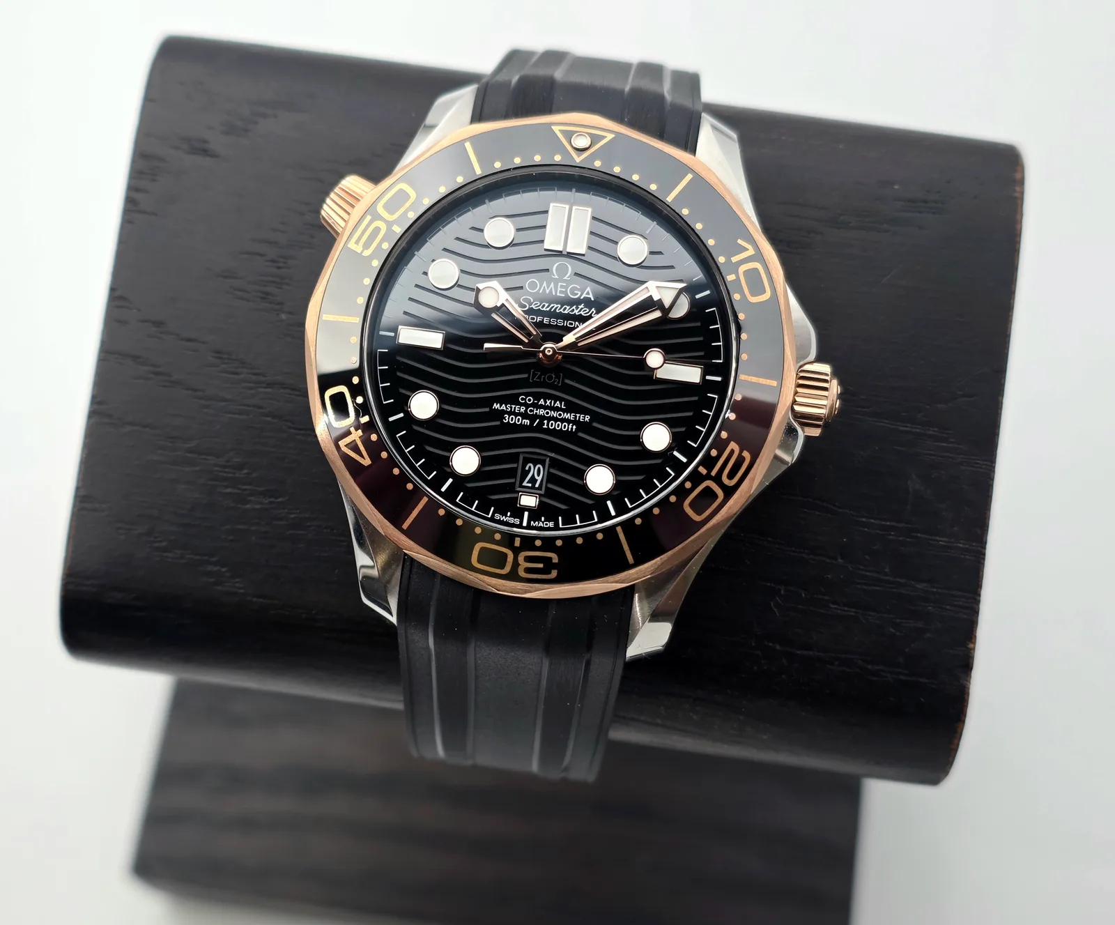 Omega Seamaster Diver 300M