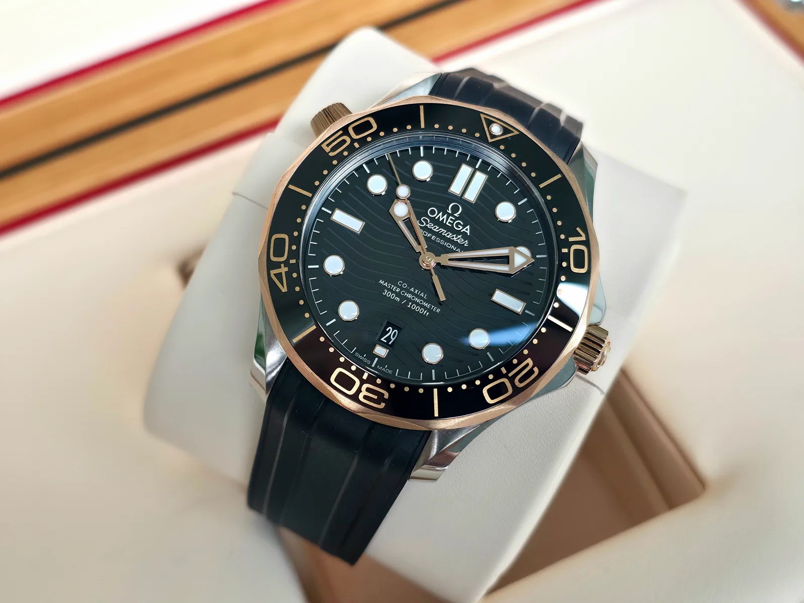 Omega Seamaster Diver 300M