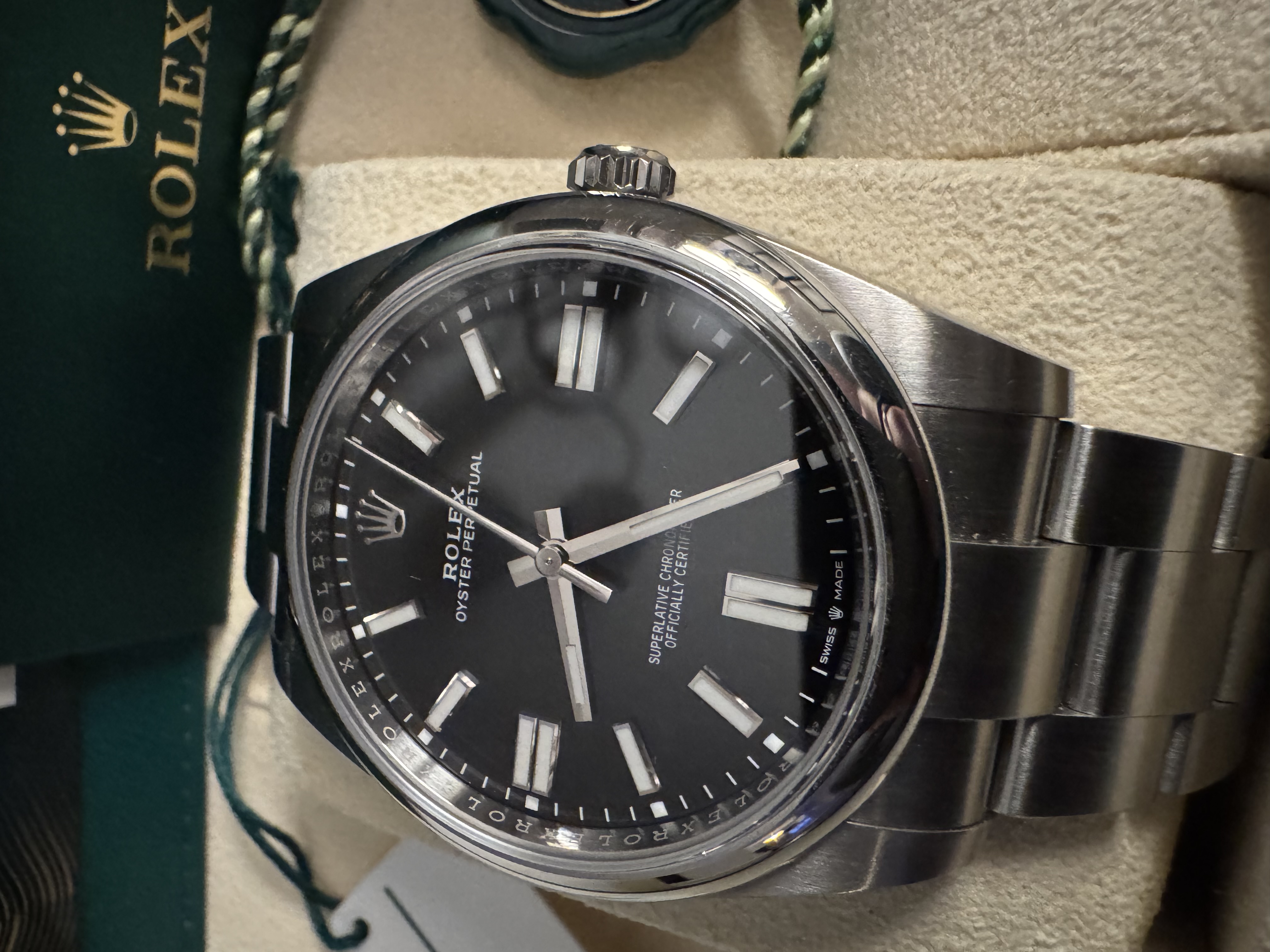 Rolex Oyster Perpetual 41 ref.124300