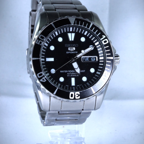 Seiko 5 Sports "Sea Urchin"