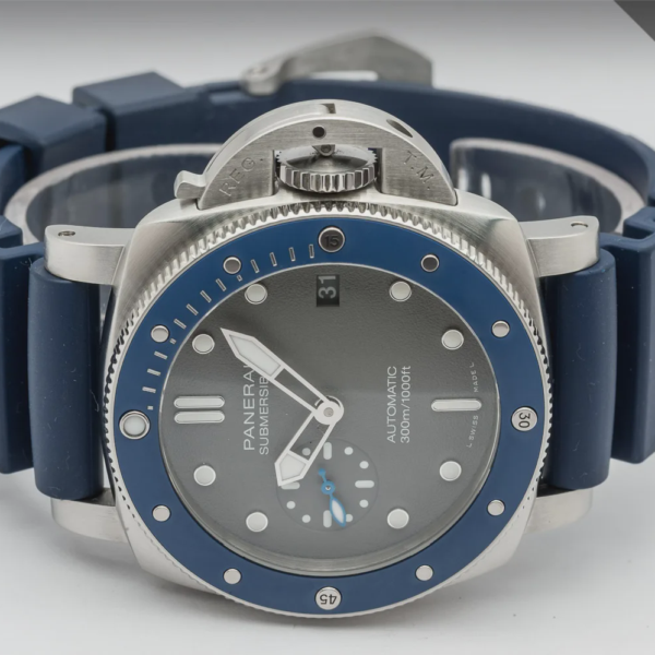 Panerai Luminor Submersible 42mm 3 Days
