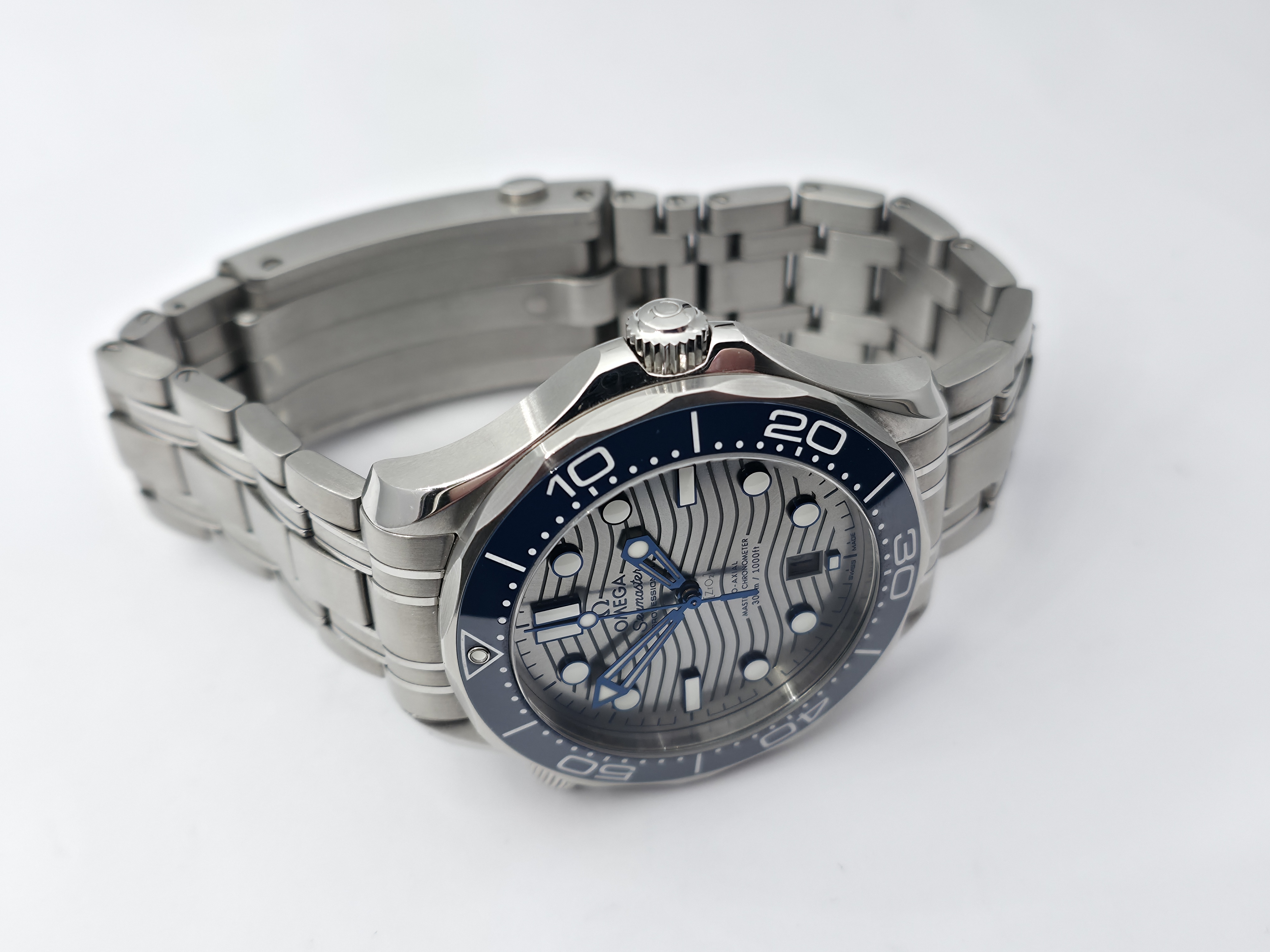 Omega Seamaster Diver 300M