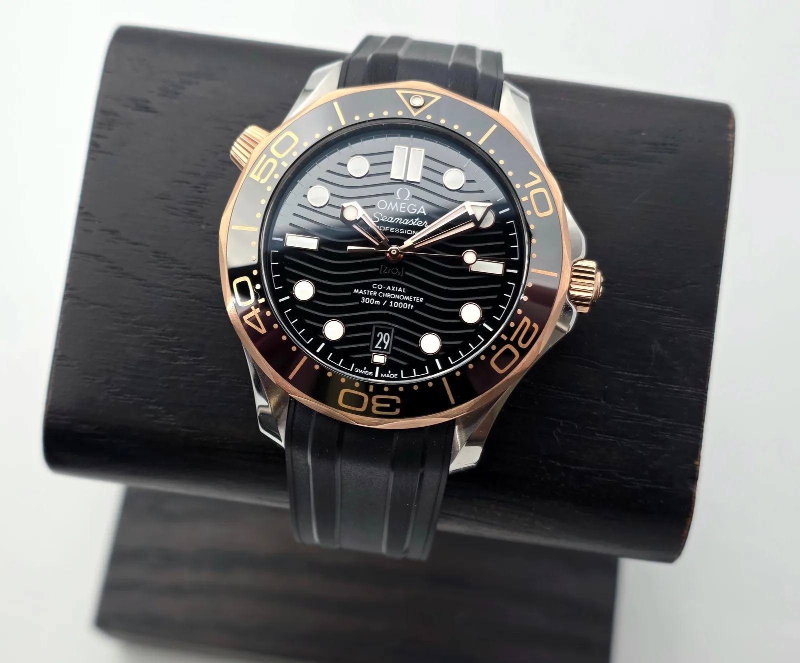 Omega Seamaster Diver 300M