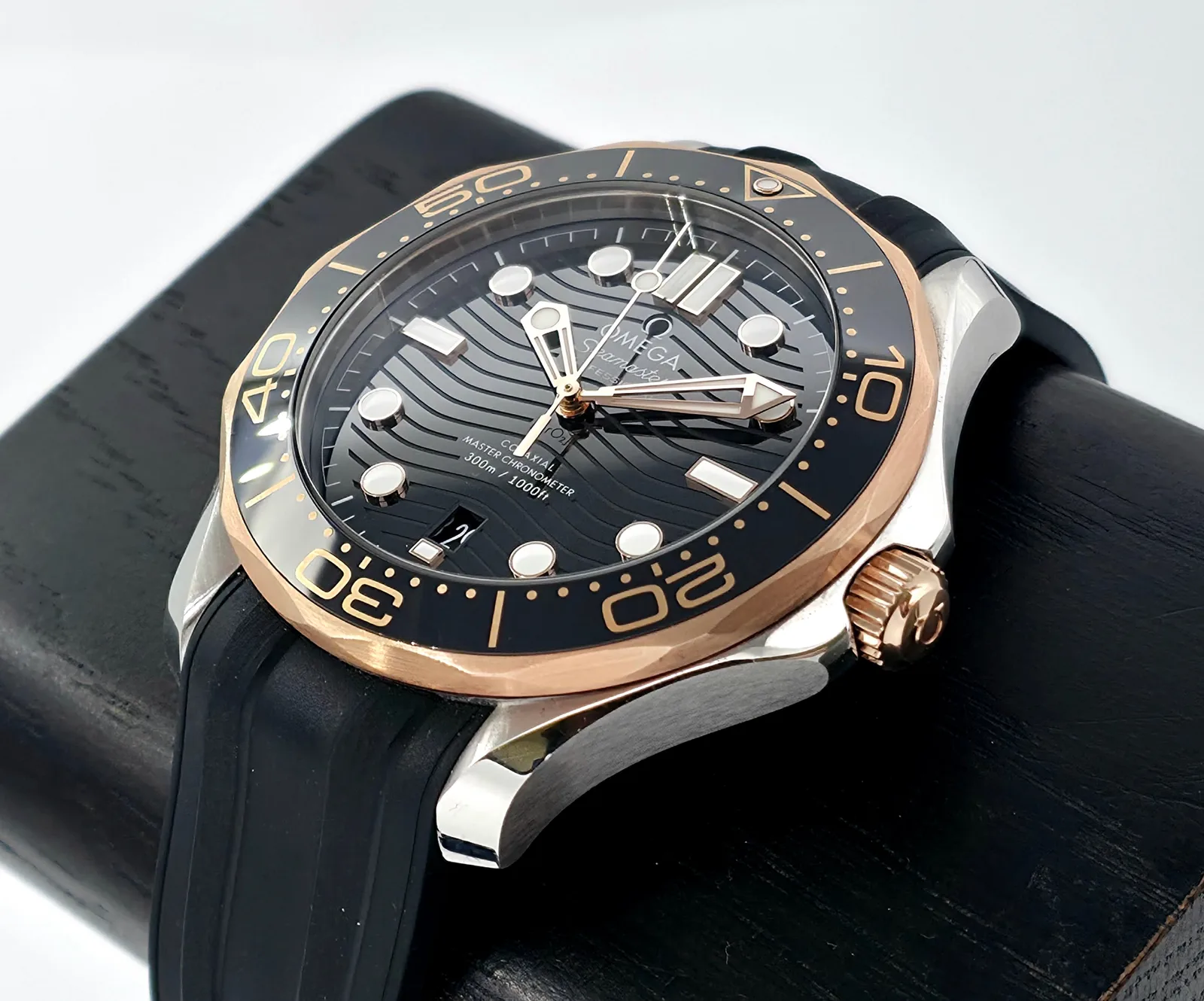 Omega Seamaster Diver 300M