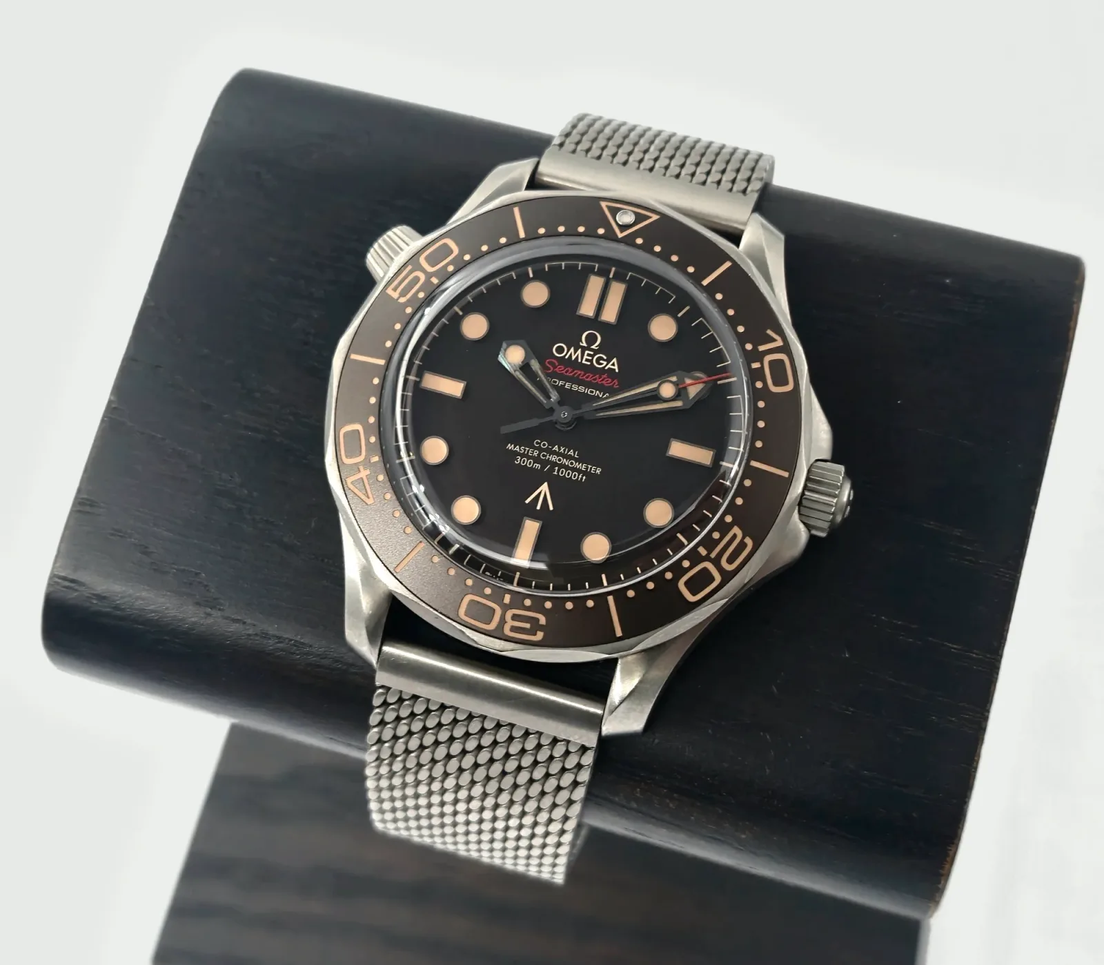 Omega Seamaster Diver 300m "NTTD"