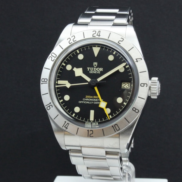 Tudor Black Bay Pro