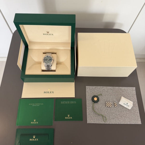 Rolex Datejust 36 Fluted Jubilee Mint Green / 126234