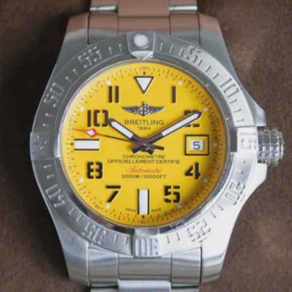 Breitling Avenger II Seawolf