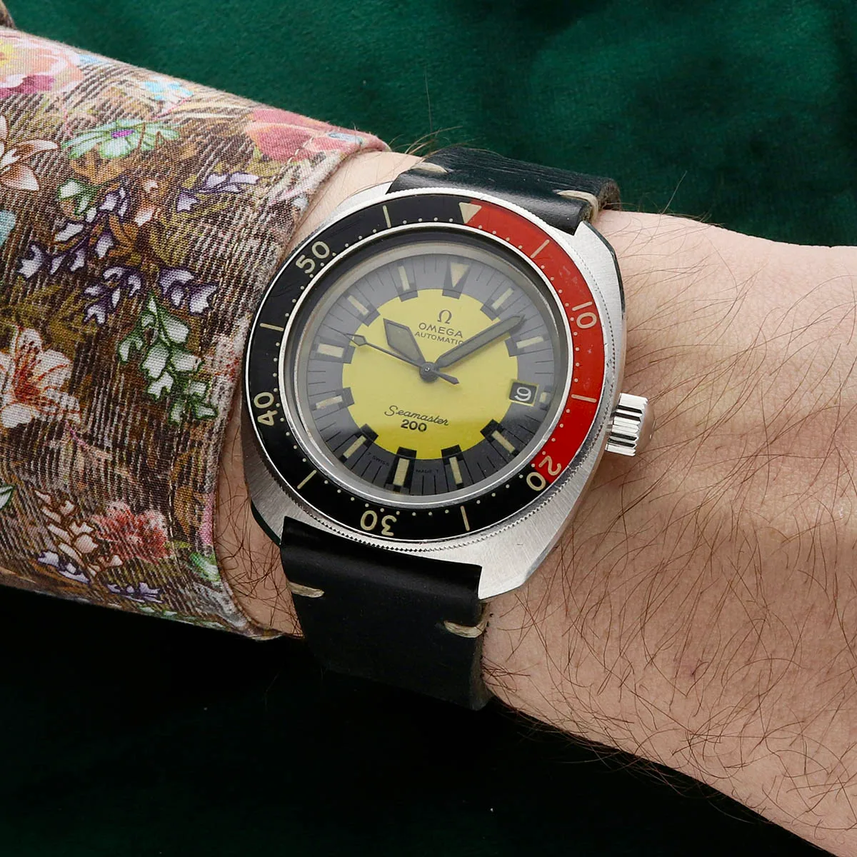 Omega Seamaster 200 "Banana"