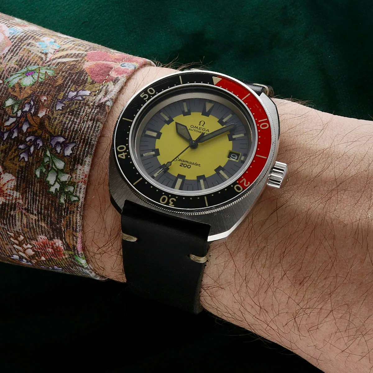 Omega Seamaster 200 "Banana"