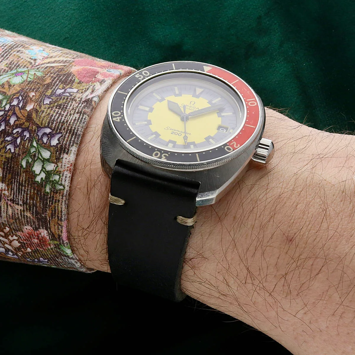 Omega Seamaster 200 "Banana"
