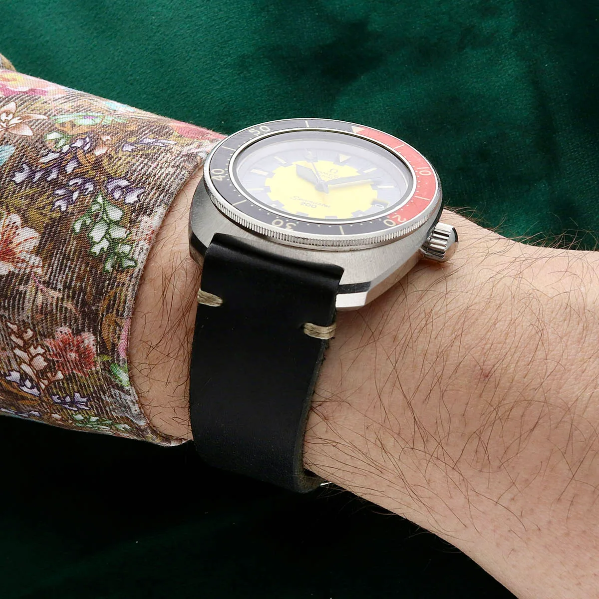 Omega Seamaster 200 "Banana"
