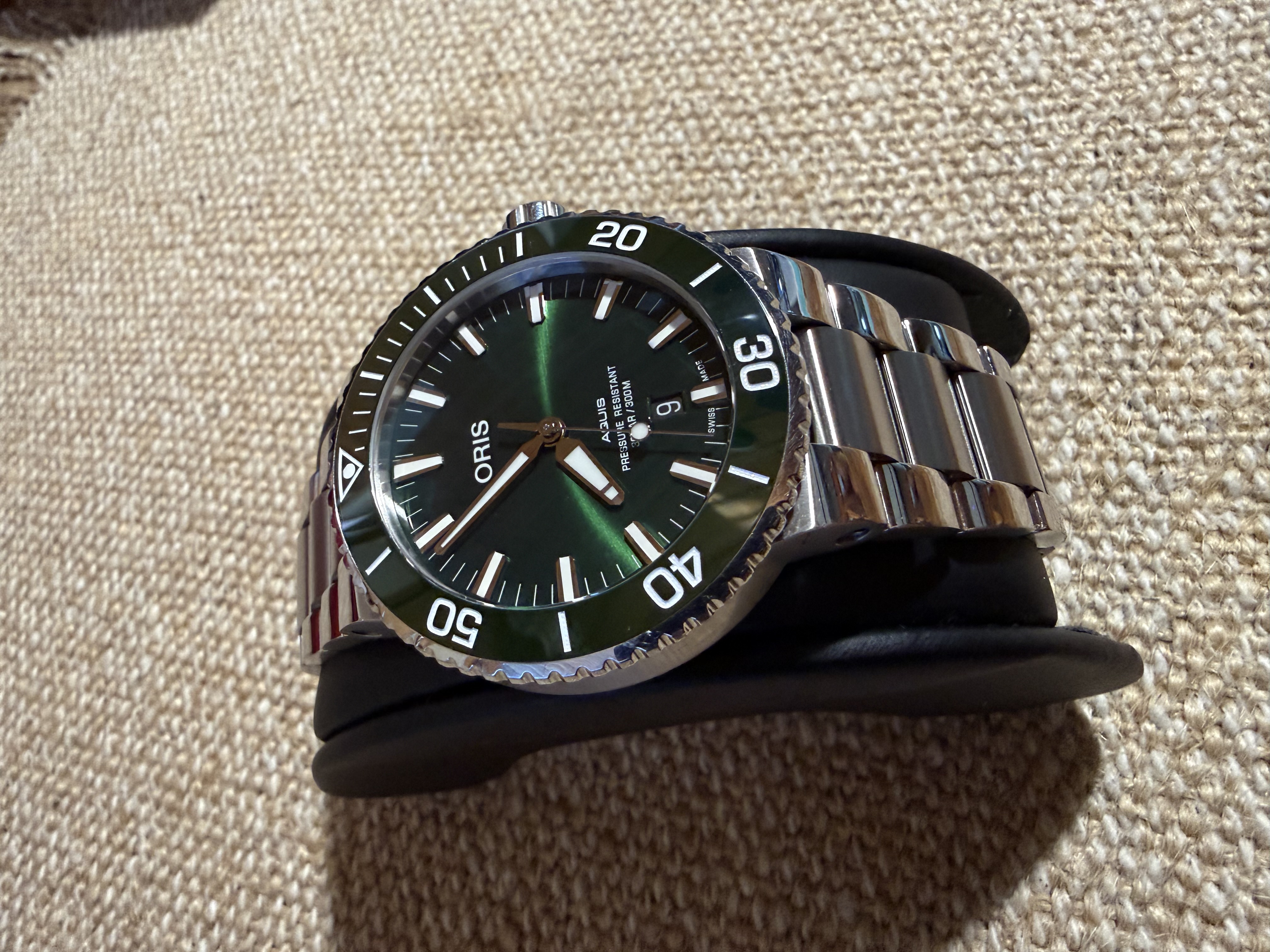 Oris Aquis Date