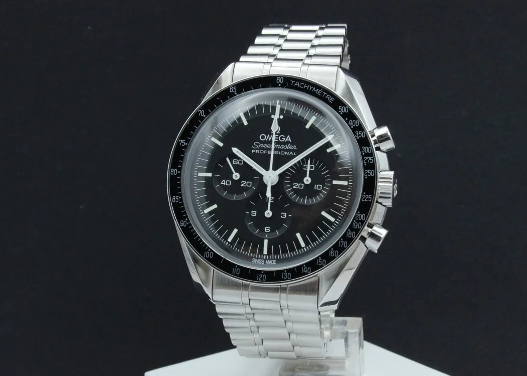 Omega Speedmaster Moonwatch