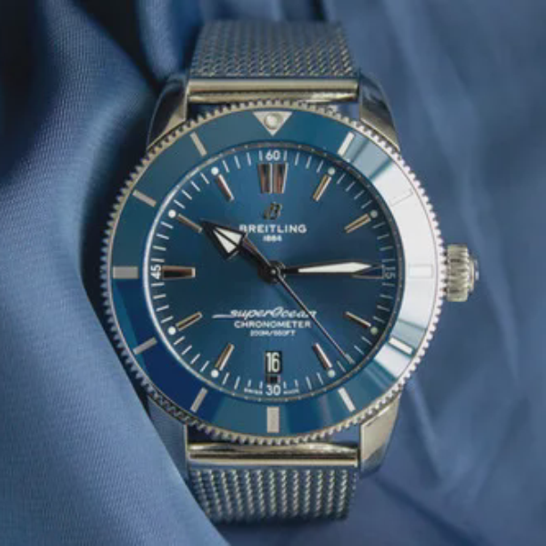 Breitling Superocean Heritage 2 B20