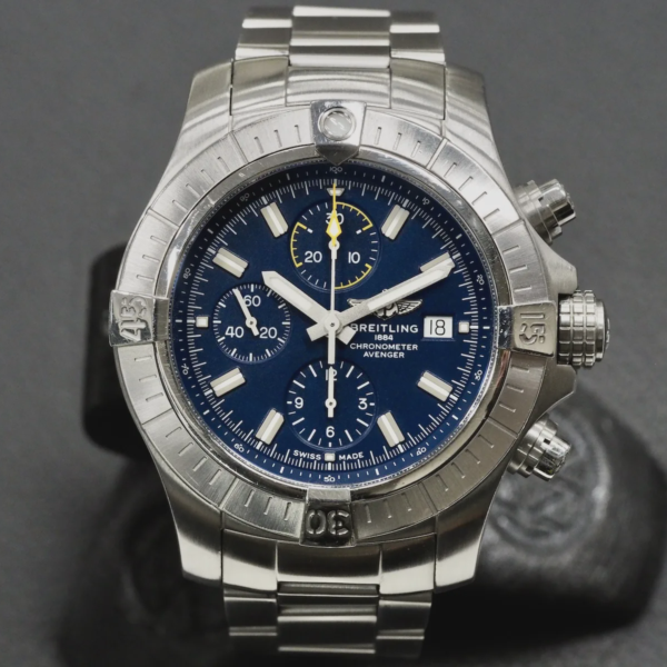 Breitling Avenger 45 Chronograph