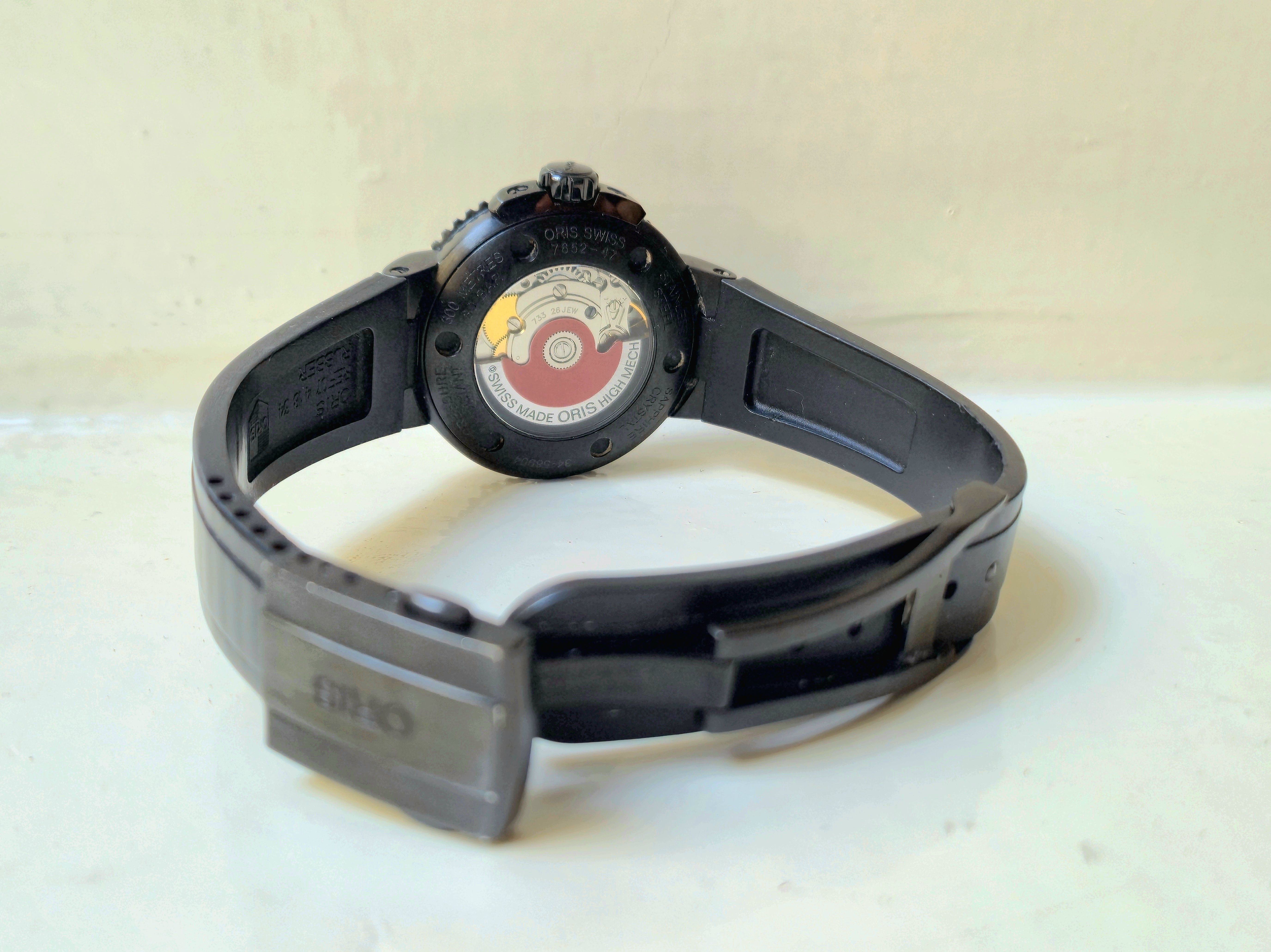 Oris Aquis Date 36mm