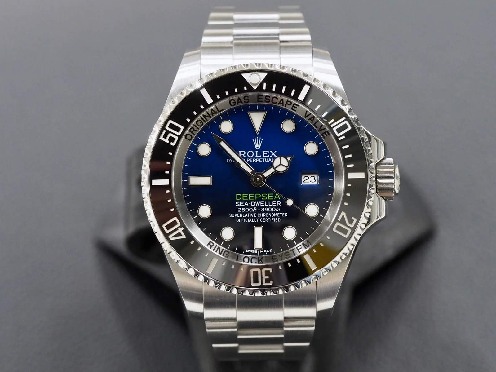 Rolex Deepsea Sea-Dweller 116660 Cameron