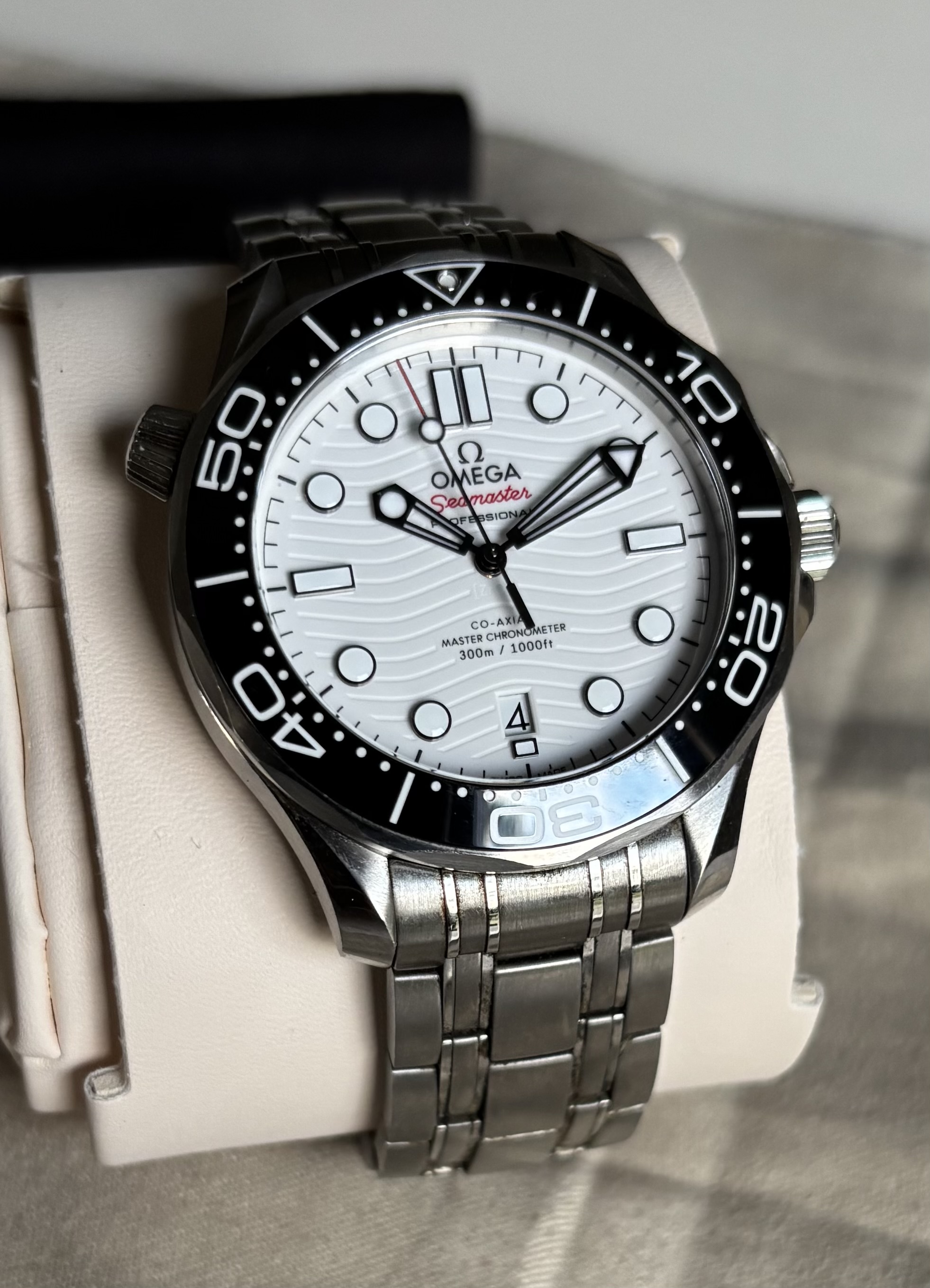 Omega Seamaster Diver 300M