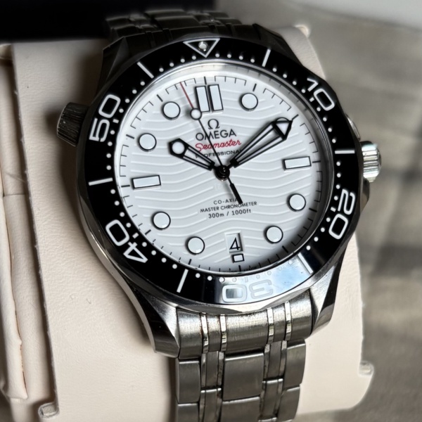 Omega Seamaster Diver 300M