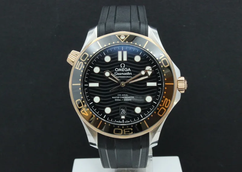 Omega Seamaster Pro Diver Sedna 18K