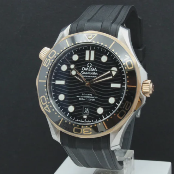 Omega Seamaster Pro Diver Sedna 18K