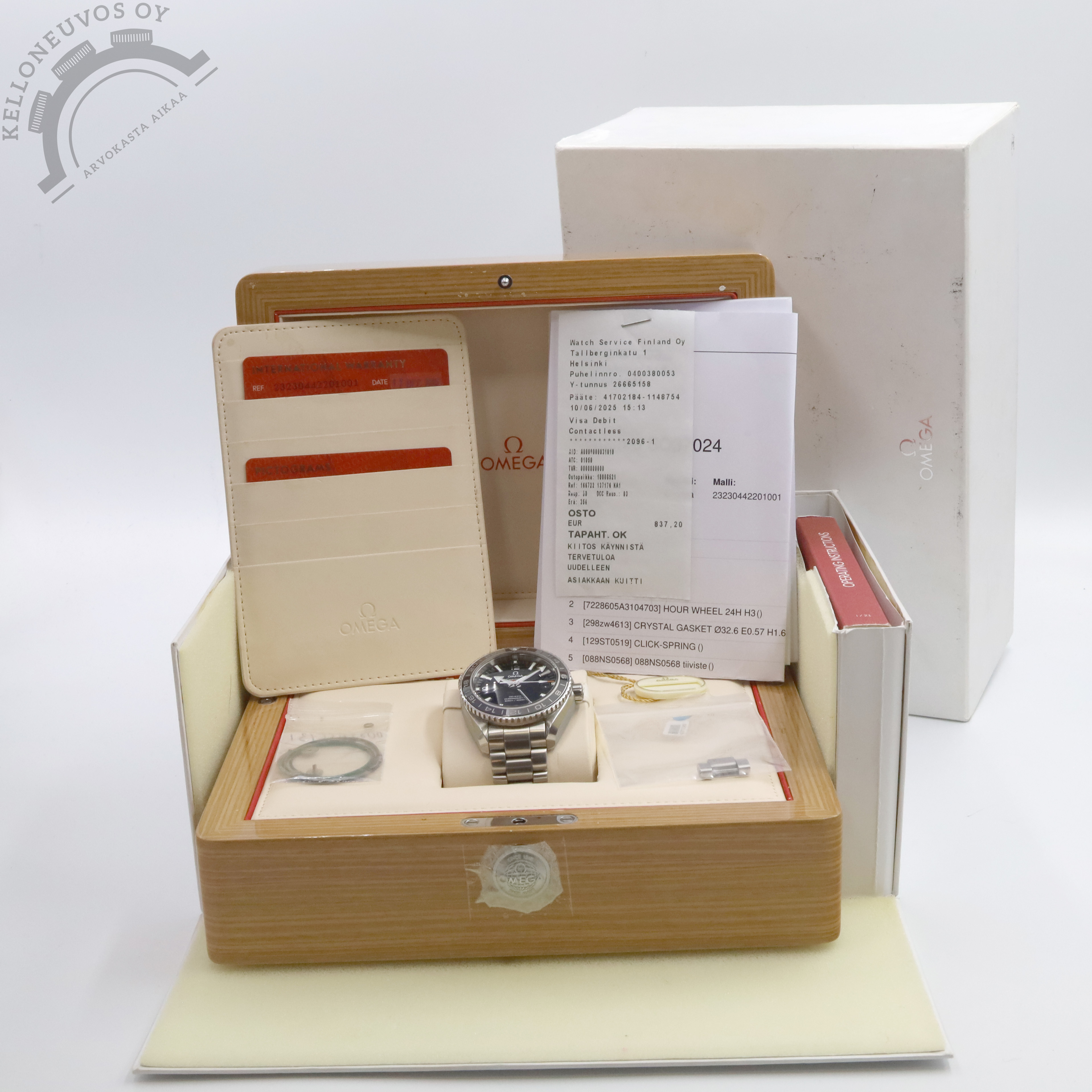 Omega Seamaster Planet Ocean GMT 600M 43,5mm