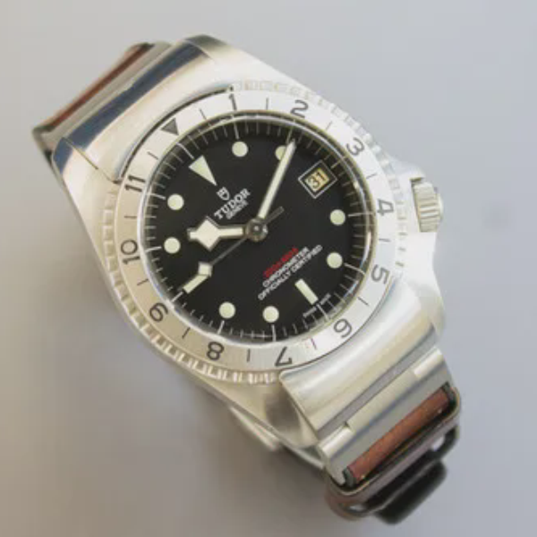 Tudor Black Bay P01