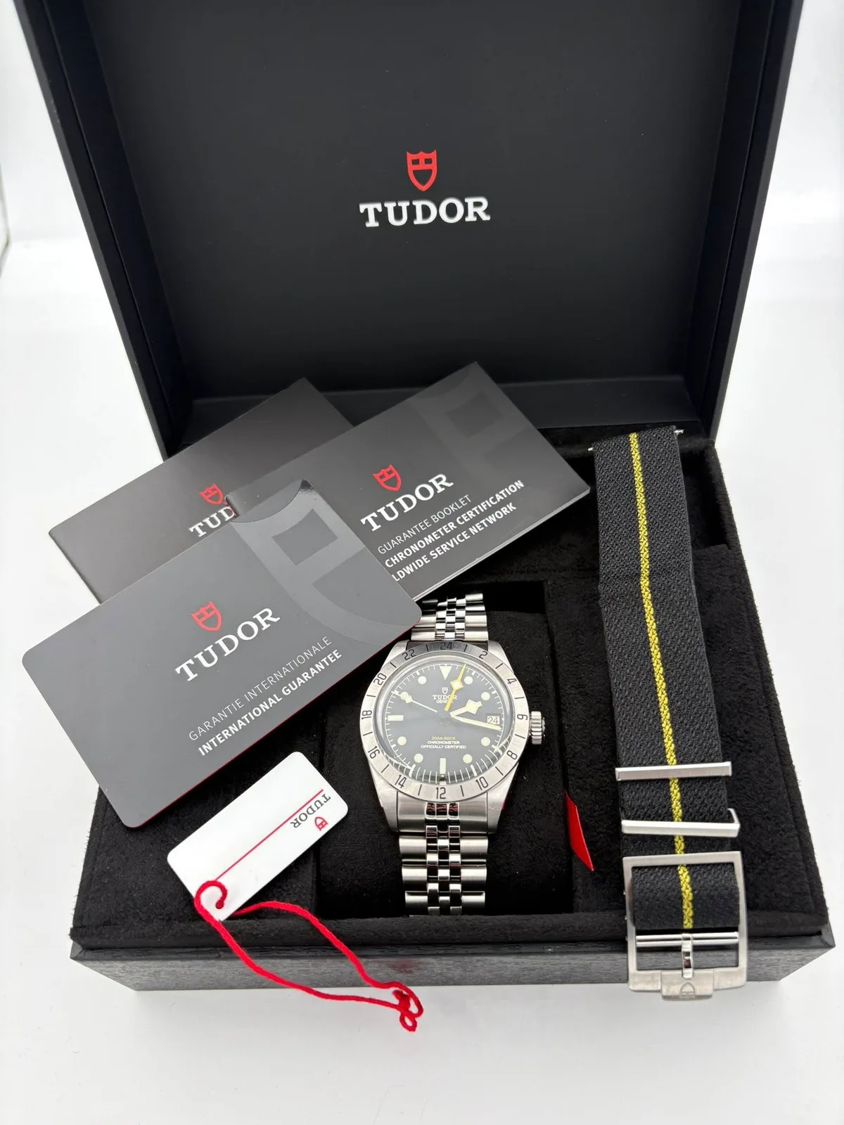 Tudor Black Bay Pro