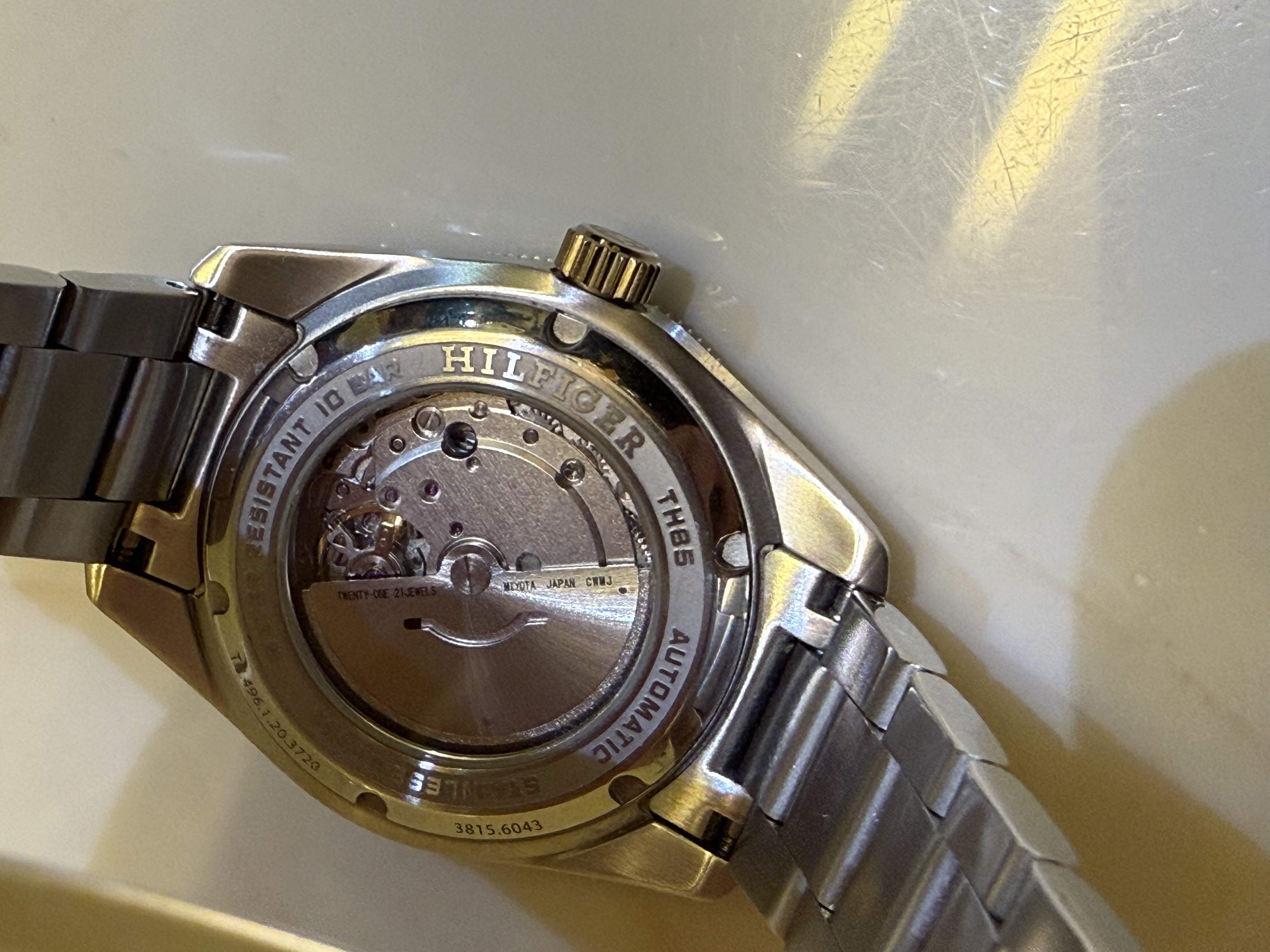 Tommy hilfiger th 85