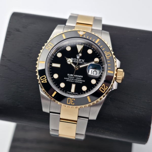 Rolex Submariner Date