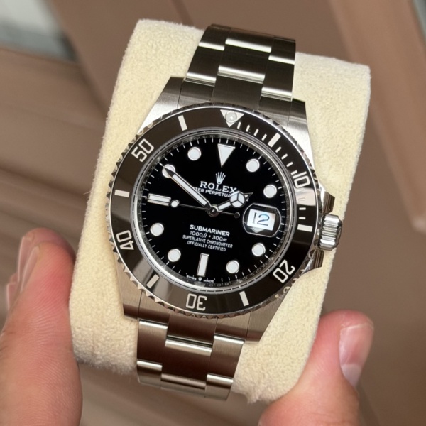 Rolex Submariner Date