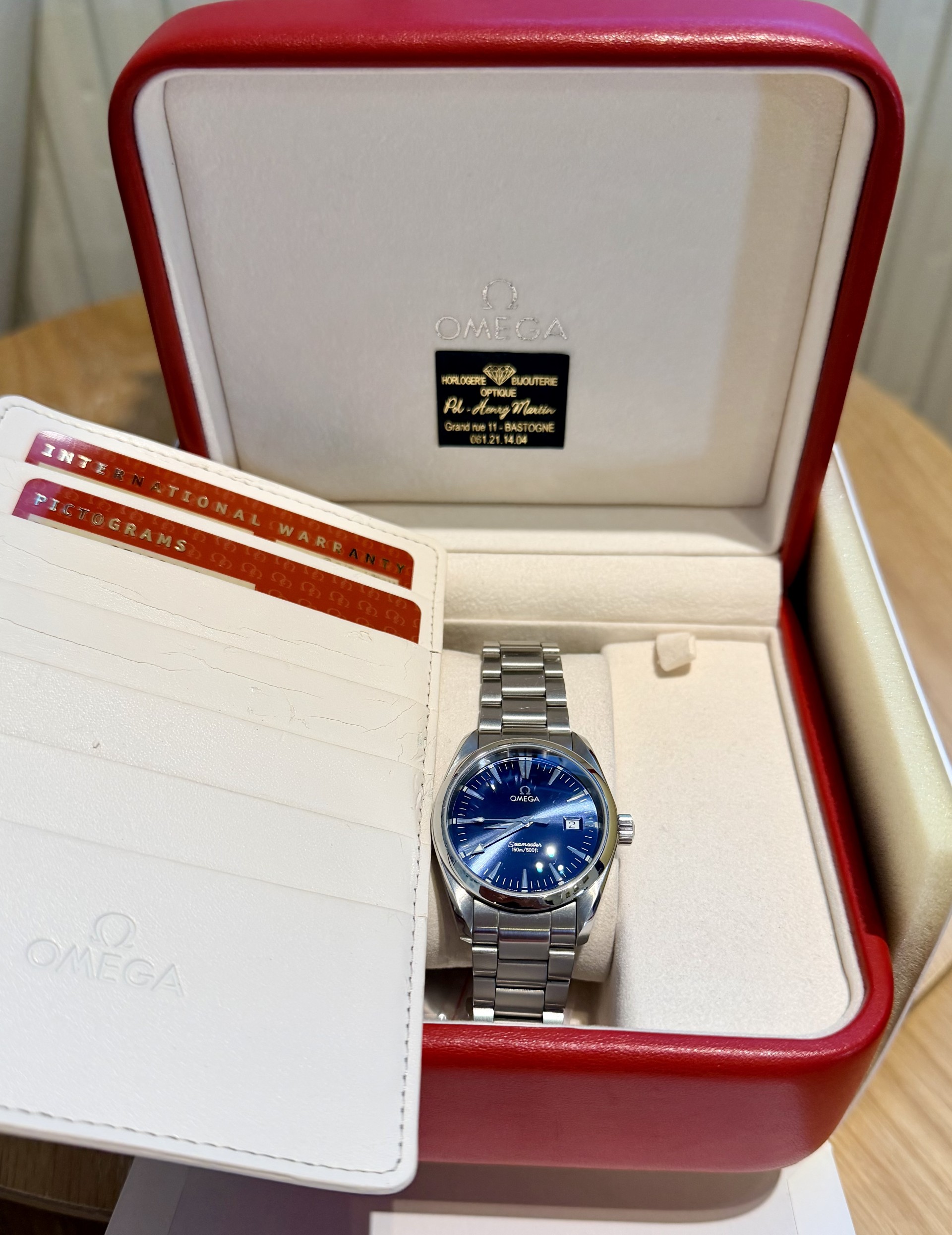 Omega Aqua Terra