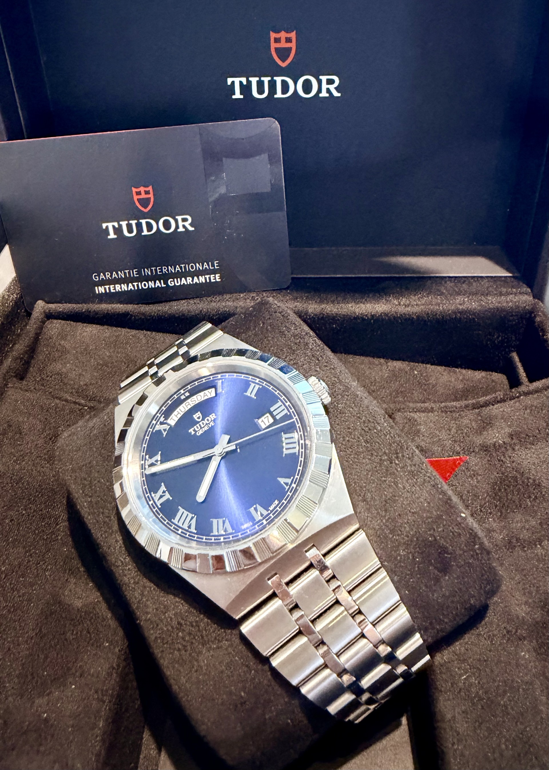 Tudor Royal 41