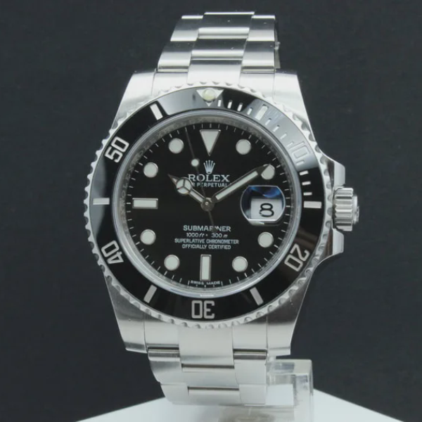 Rolex
Submariner Date