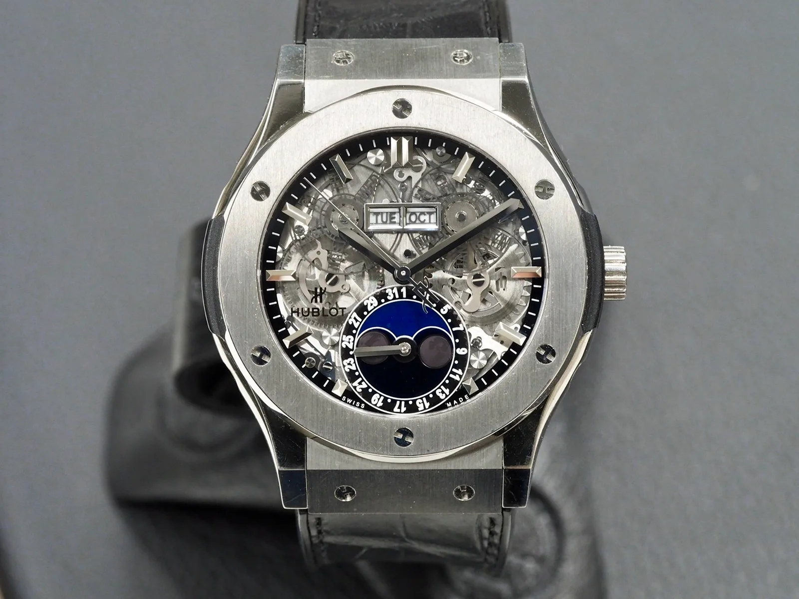 Hublot Classic Fusion Moonphase Aerofusion