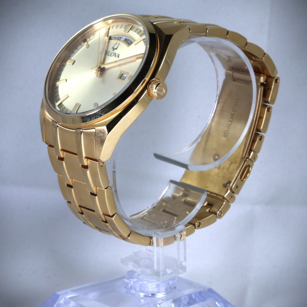 Bulova Surveyor Quartz