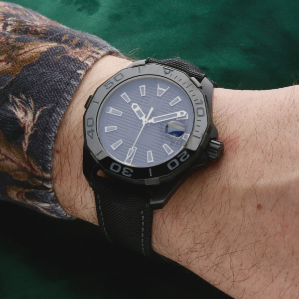 TAG Heuer Aquaracer Black Phantom