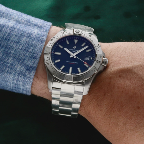Breitling Avenger Automatic 42