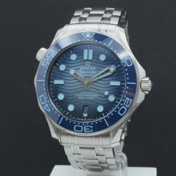 Omega
Seamaster Diver Summer Blue