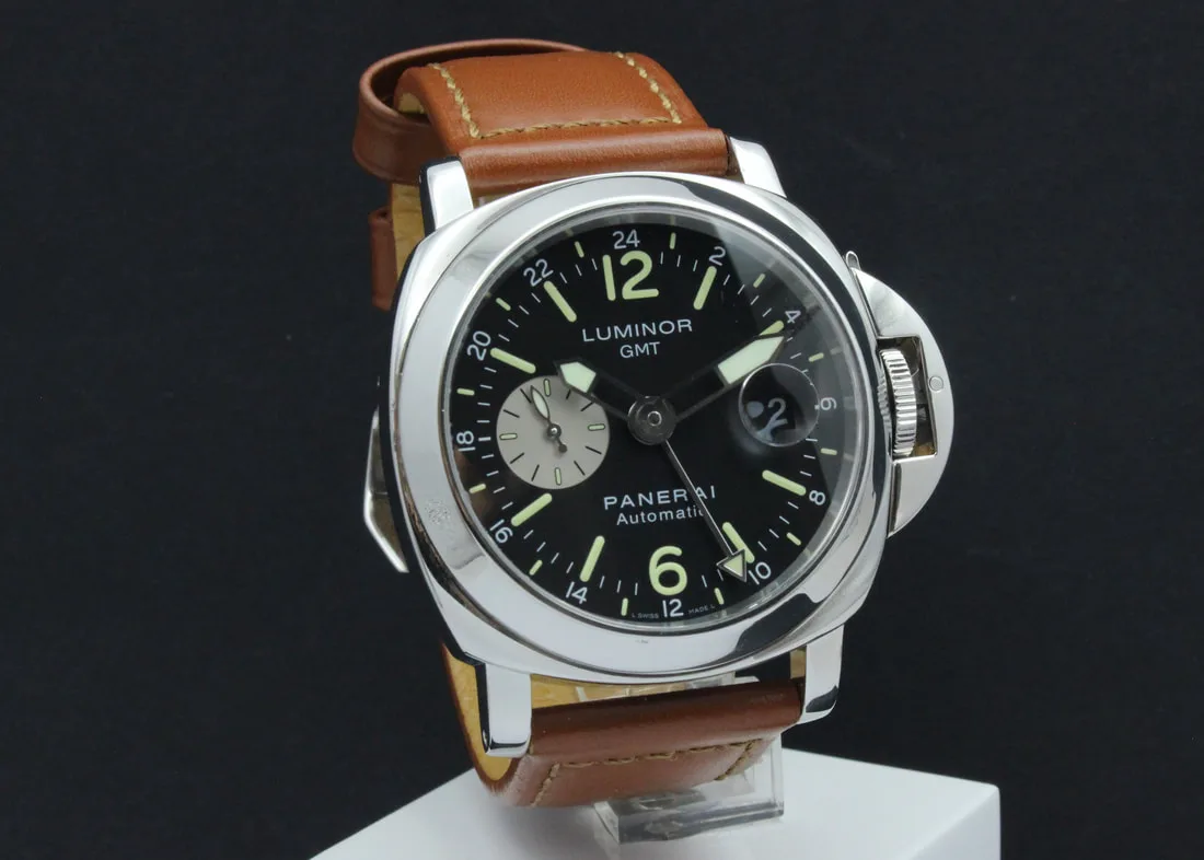 Panerai Luminor GMT